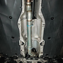 Load image into Gallery viewer, Direnza Volkswagen Golf Mk8 R 2.0 TSI 2019+ 4" GPF + Decat Delete Downpipe