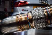 Load image into Gallery viewer, Direnza Audi RS3 8Y Quattro 2.5 TFSI 2020+ 4" Exhaust Decat Downpipe