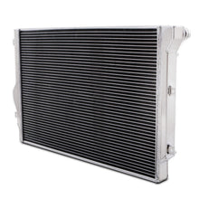 Load image into Gallery viewer, Direnza Audi A3 TT / Seat Leon / Skoda Octavia / VW Caddy Golf Passat Scirocco - Aluminium Performance Radiator