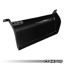 Load image into Gallery viewer, 034Motorsport X34 Carbon Fibre Air Scoop (Large Intercooler) for Audi B9 A4/S4/Allroad - detail