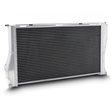 Load image into Gallery viewer, Direnza BMW 3 Series E90 E91 E92 E93 320d 05-12 - Aluminium Performance Radiator