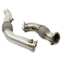 Load image into Gallery viewer, BMW M3 (F80) 3&quot; Primary De-Cat Downpipe Performance Exhaust